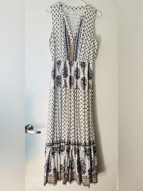 Old Navy White Maxi Dress with Navy & Rust Print